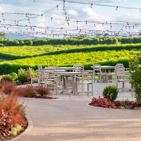 Hotel Three Choirs Vineyards à Newent Extérieur photo