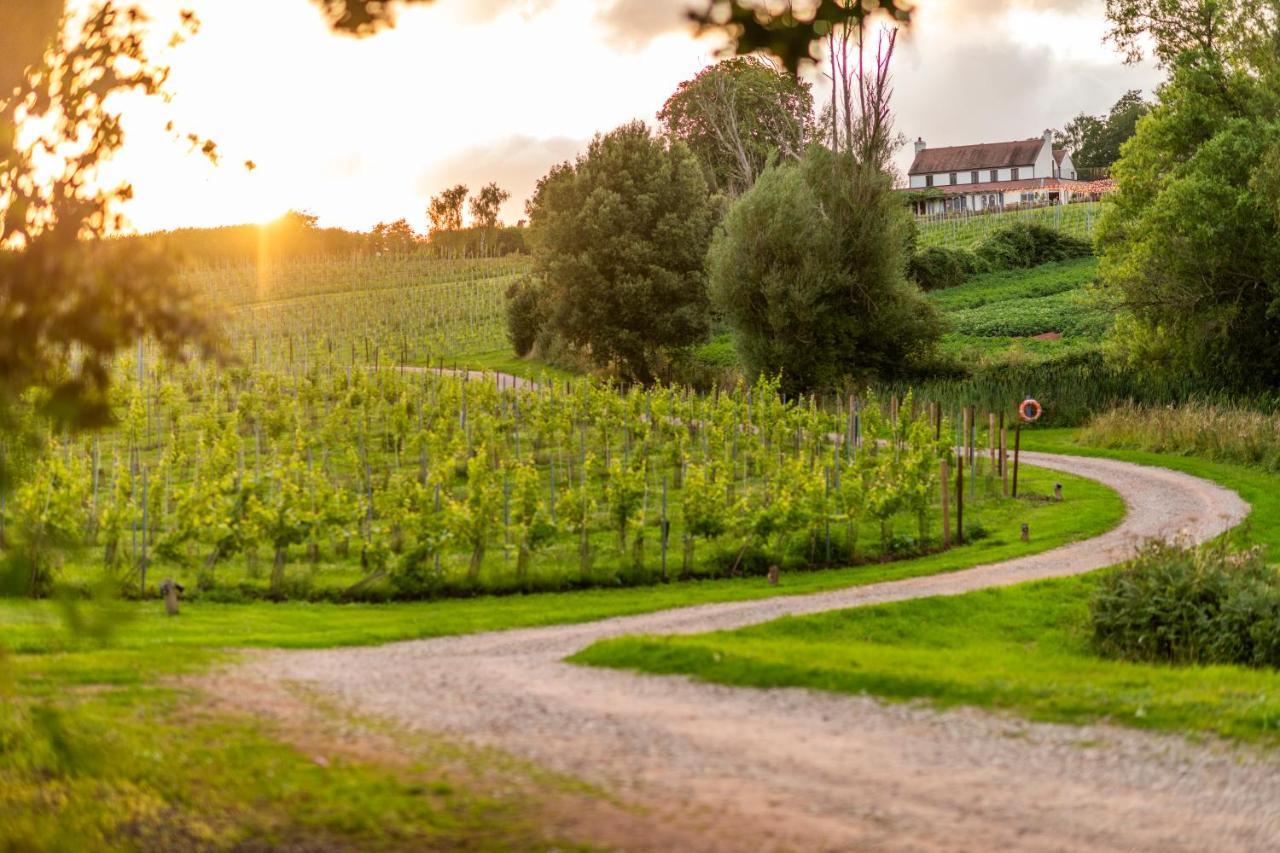 Hotel Three Choirs Vineyards à Newent Extérieur photo